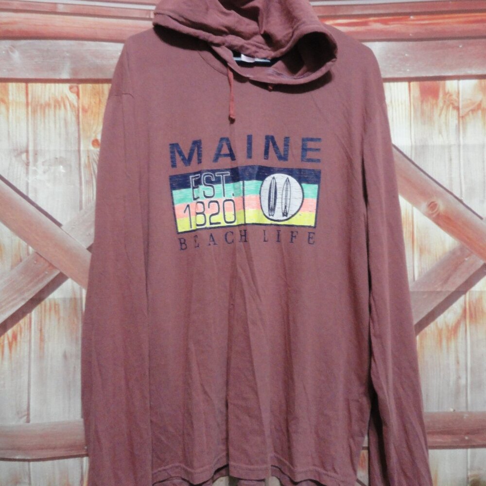 MAINE beach life distressed light weight Hoodie nice shape 2 XL